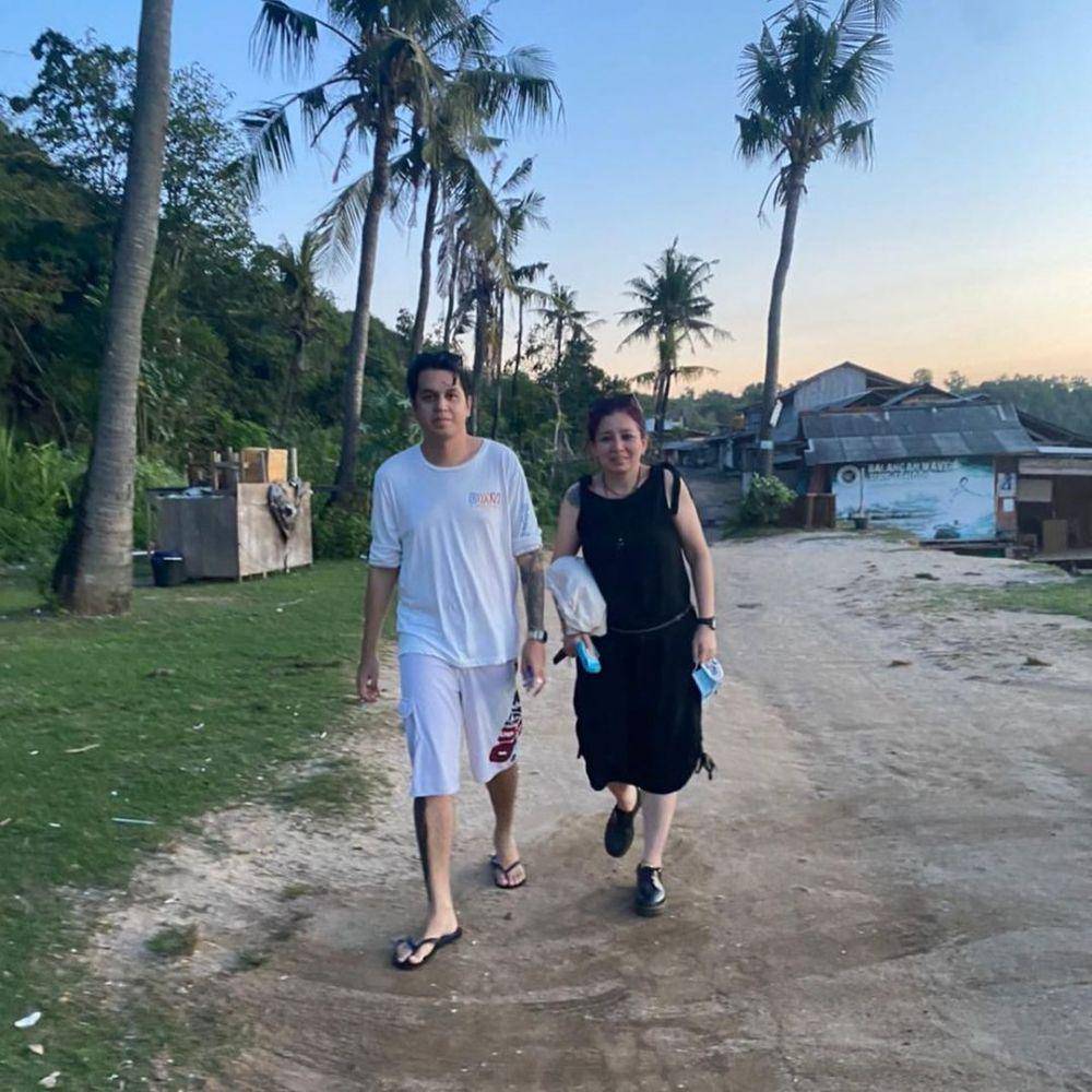 Kevin Julio dan ibunda (instagram.com/nancykeju/)