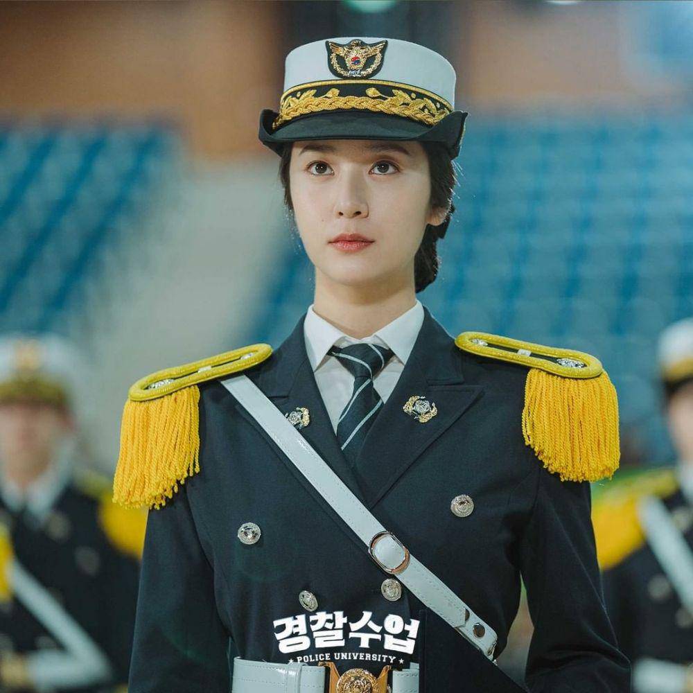 potret peran Krystal di drama Police University (instagram.com/kbsdrama)