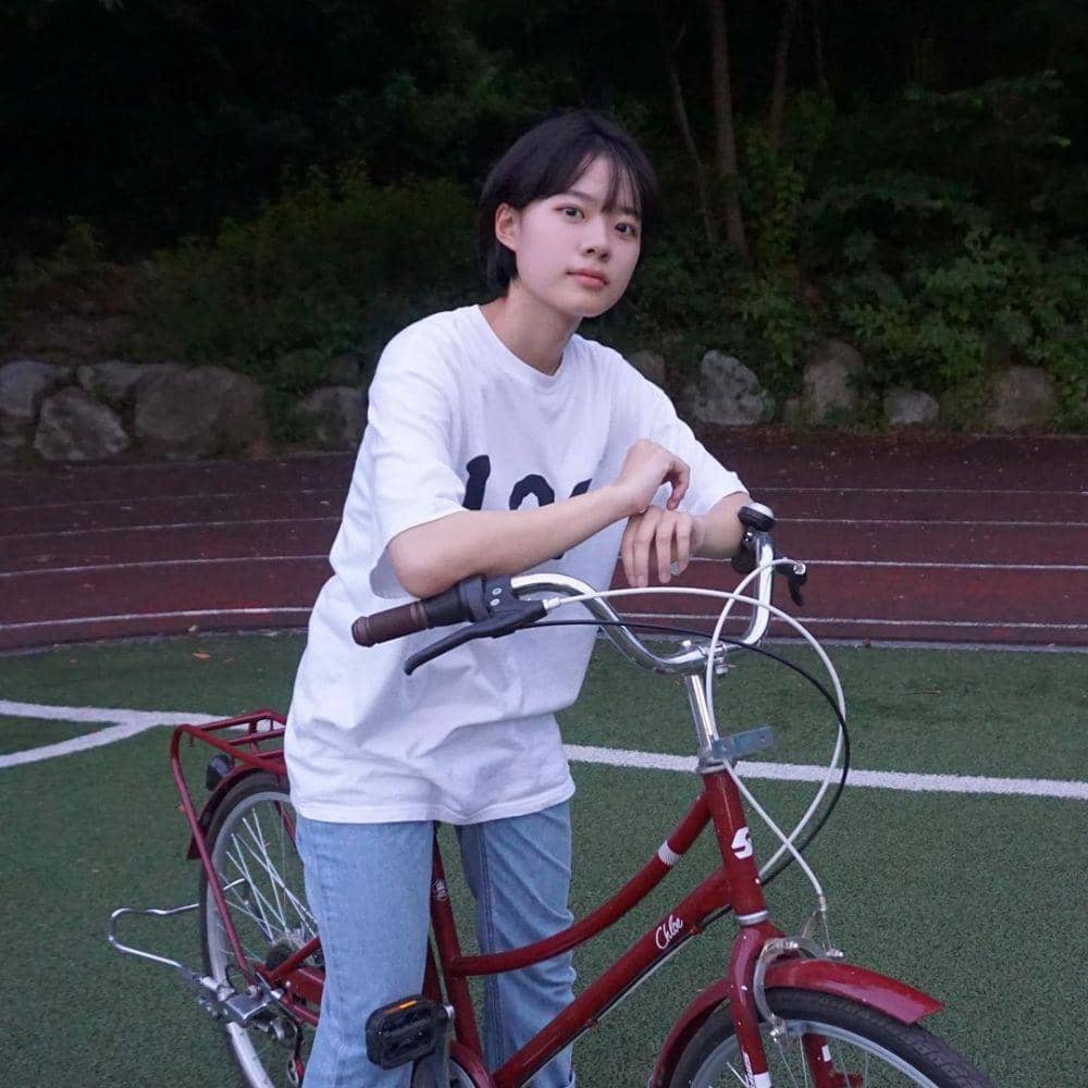 Lee Jae In (instagram.com/2janejane)