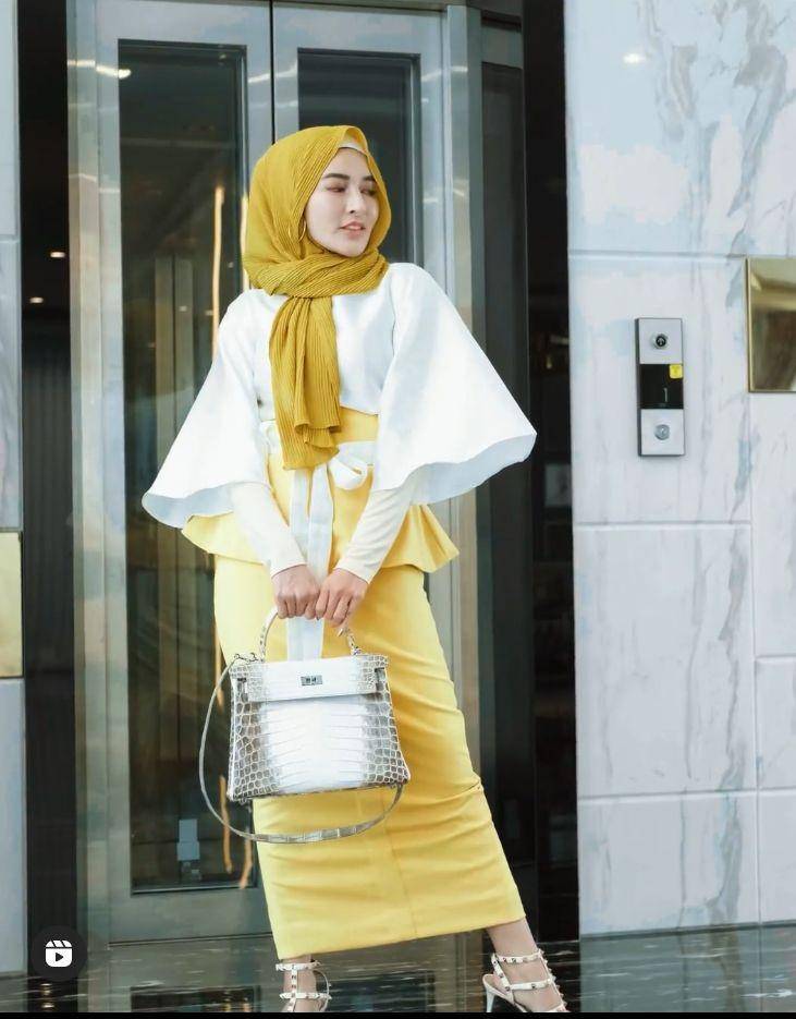 Shandy hijab (Instagram.com/shandypurnamasari)