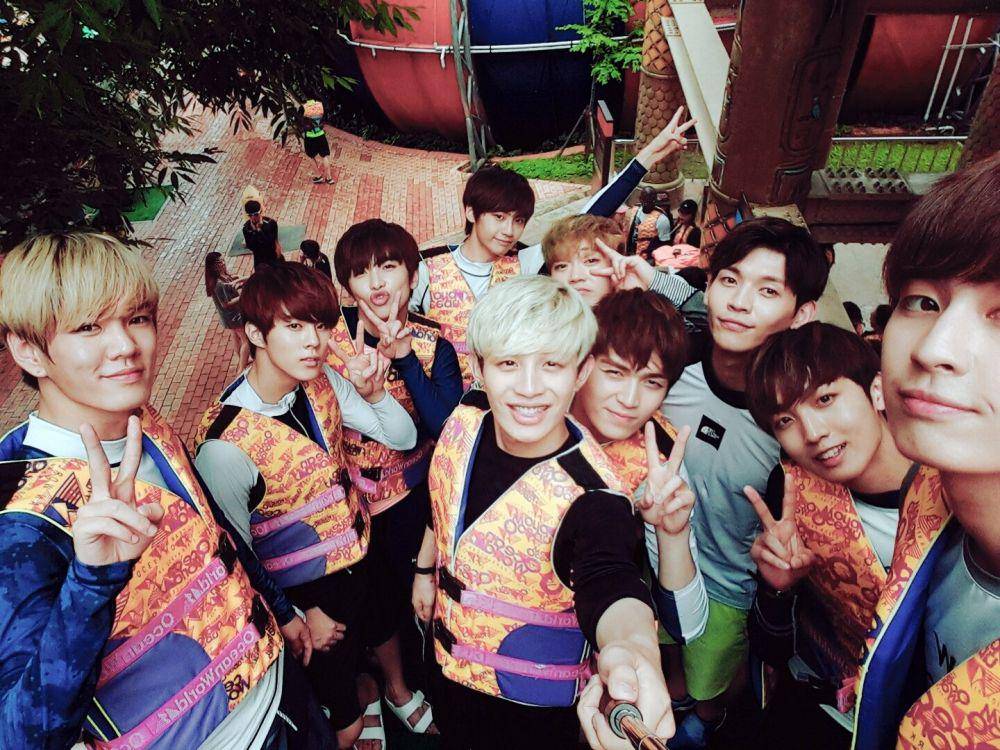 Potret kebersamaan UP10TION (twitter.com/UP10TION)