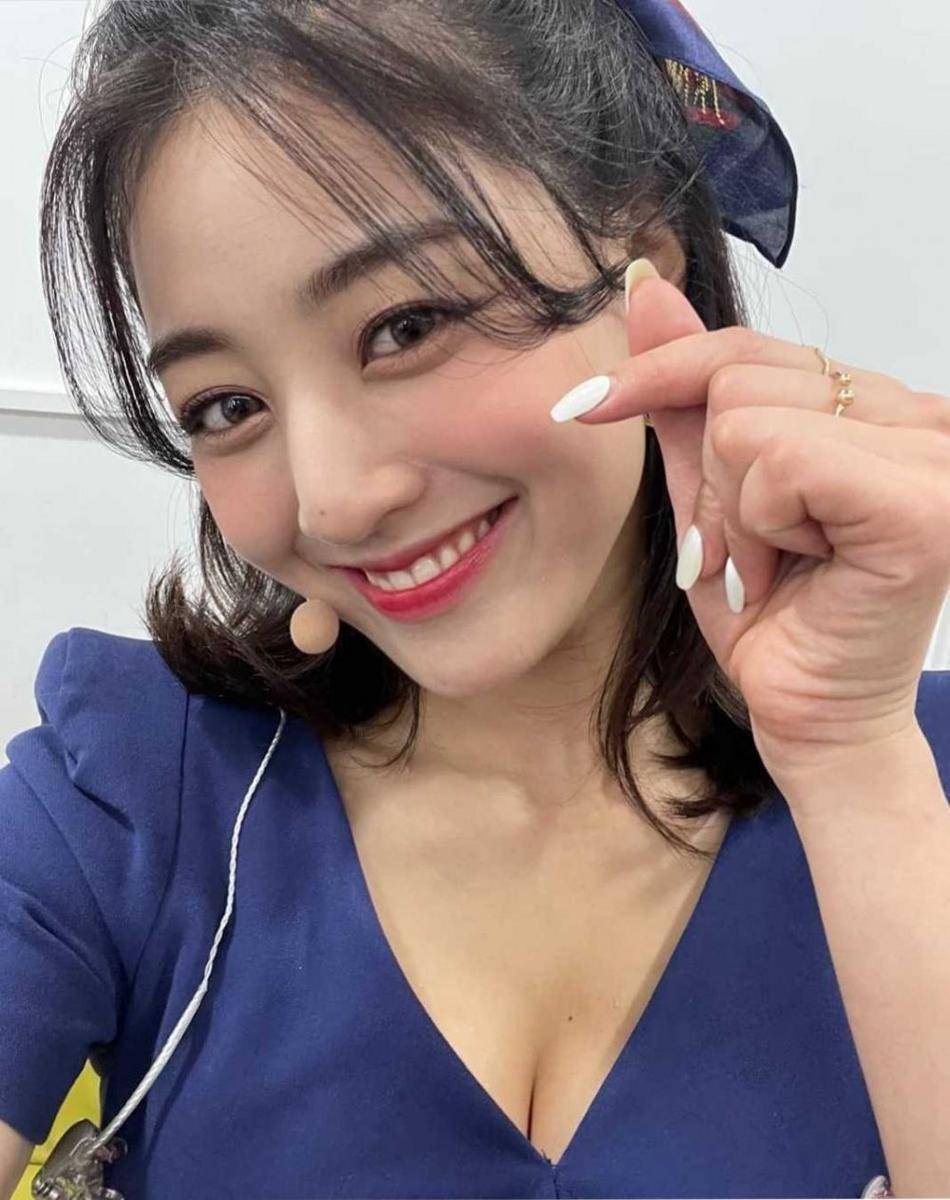 Jihyo TWICE (instagram.com/twicetagram)