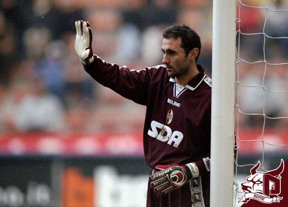 Luca Bucci bersama Torino (instagram.com/depazofficial)