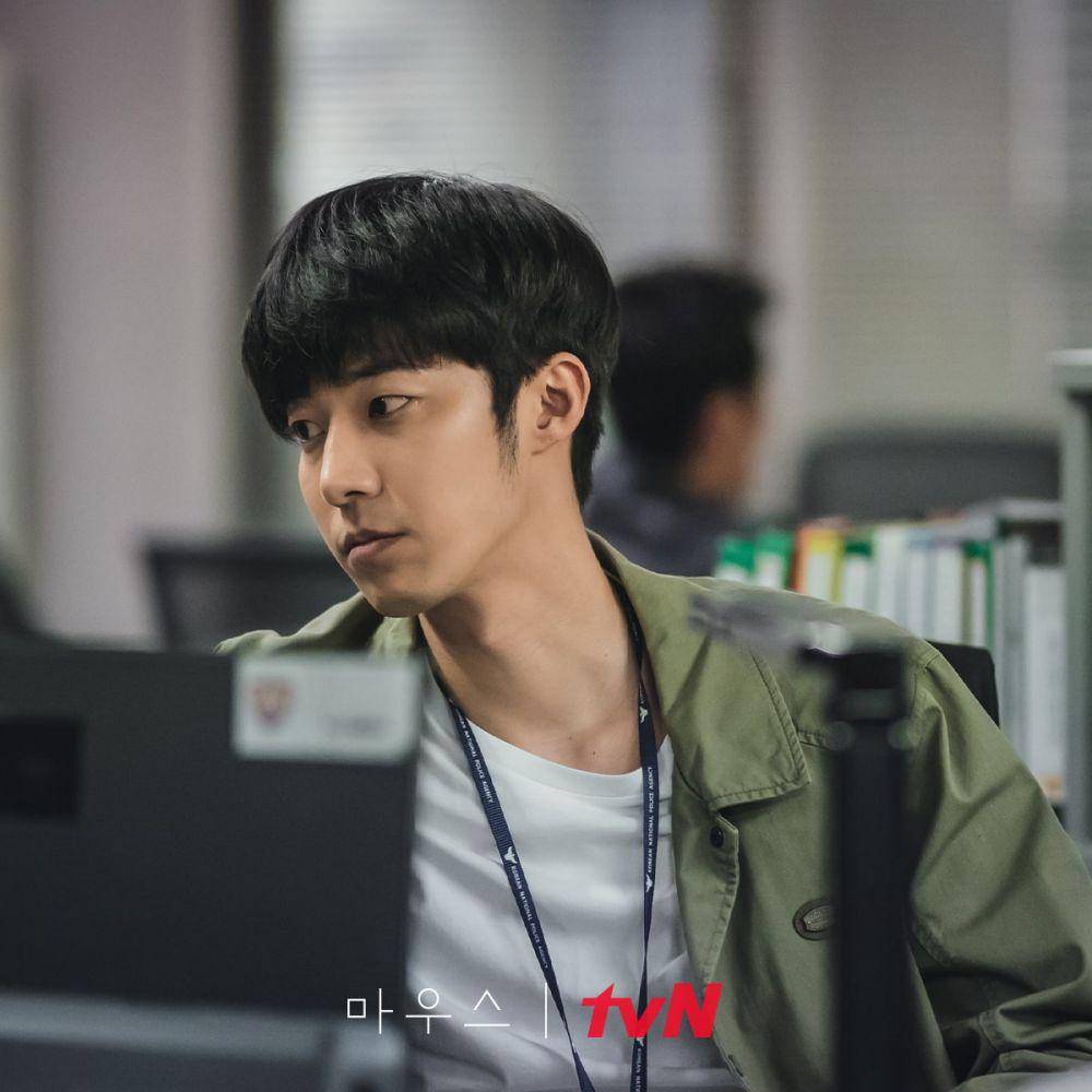 adegan dalam Mouse (dok. tvN/Mouse)