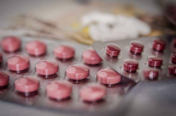 Ilustrasi obat pribadi untuk perlengkapan haji (pixabay/jarmoluk)