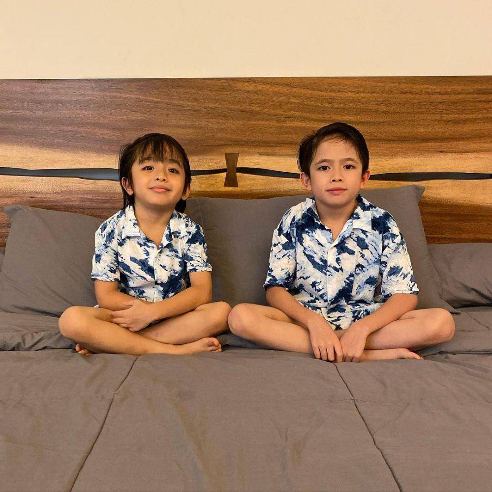 Jenoah Iverson Saba dan Caleb Iverson Saba (instagram.com/verlitaevelyn)