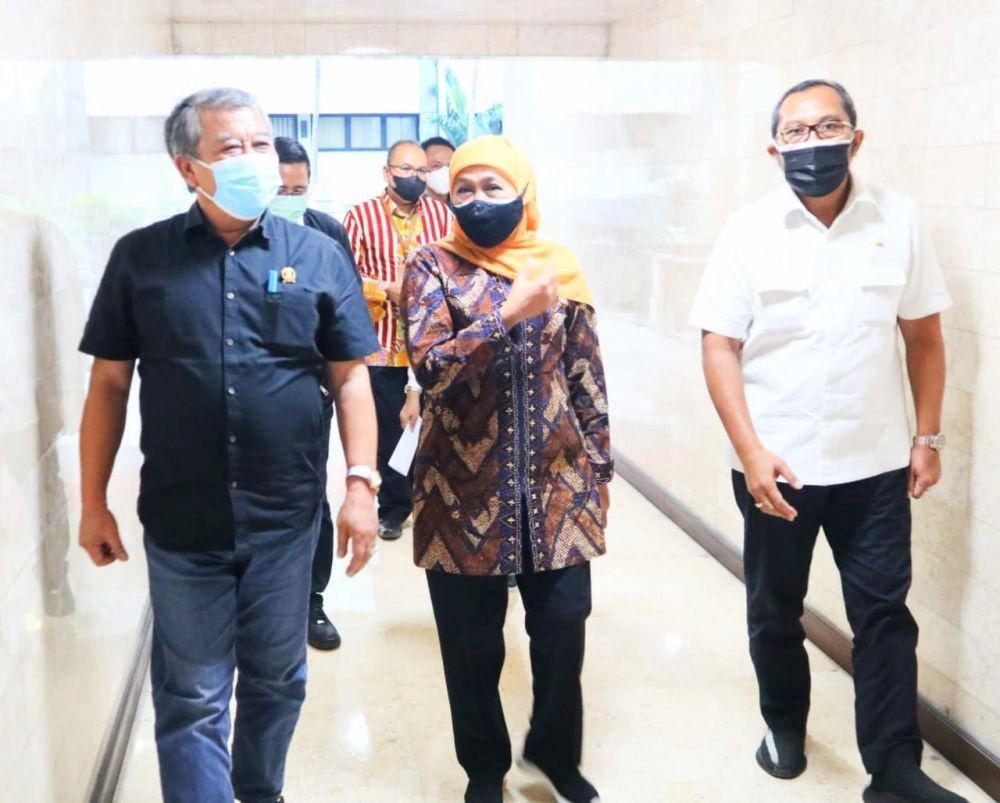 Diperiksa KPK Soal Dana Hibah, Eks Ketua DPRD Jatim Sebut Nama Khofifah