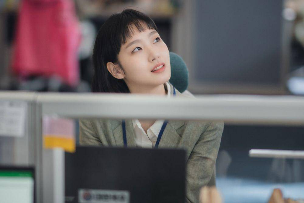 Kim Go Eun di drama Yumi's Cell (twitter.com/tvingdotcom)