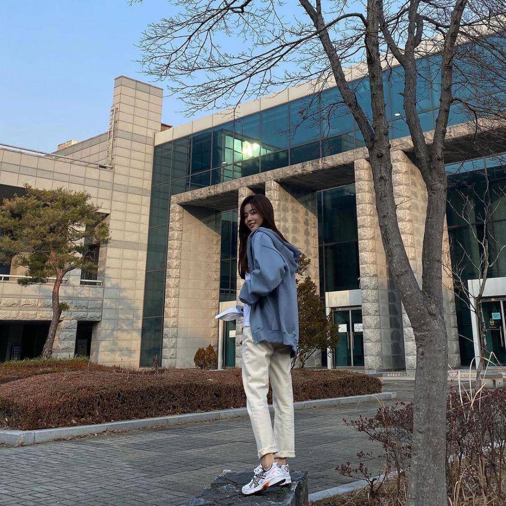 Roh Jeong Eui (instagram.com/jeongeuiyam)