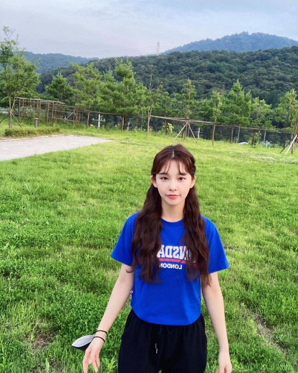 Lee Si Woo (instagram.com/s2xwo)