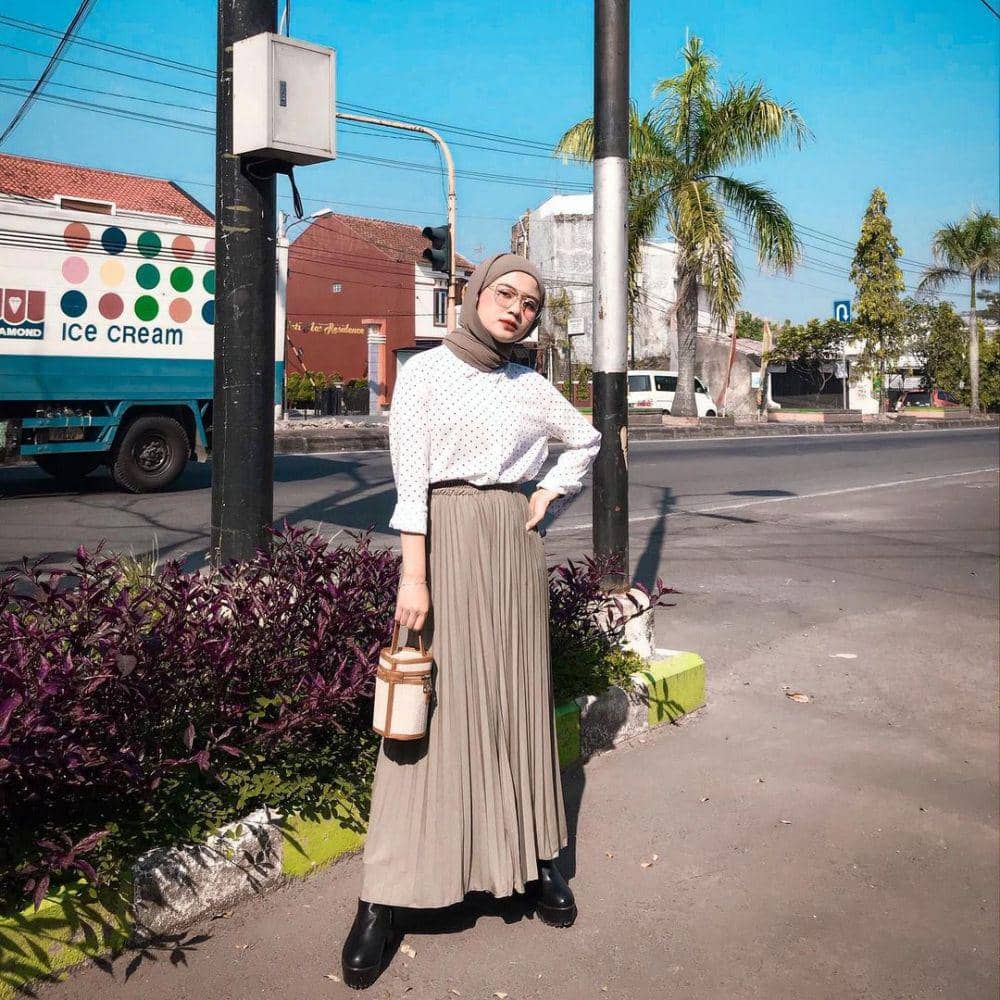 Padu padan rok ala Miara (instagram.com/mia_raaa)