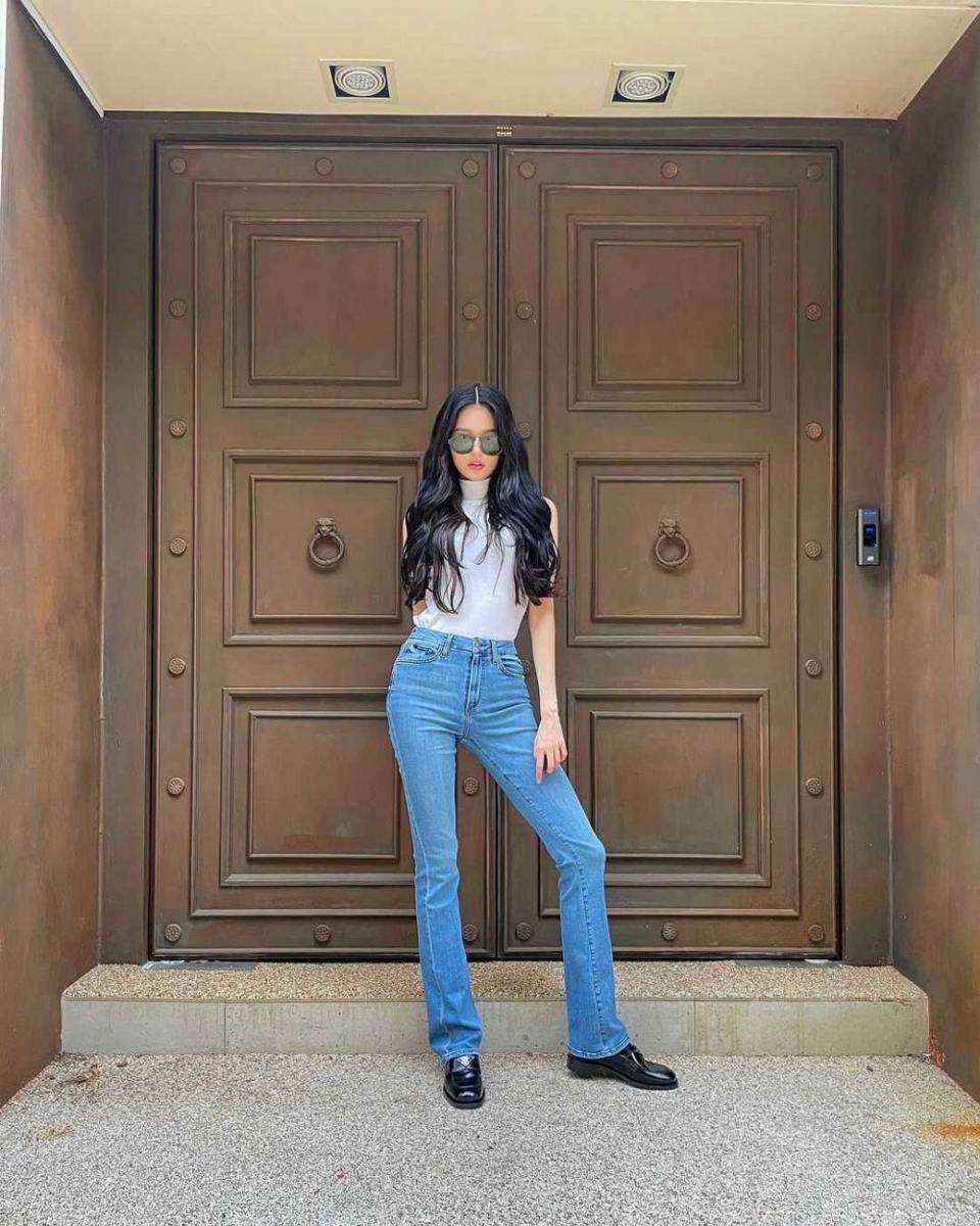 Jang Won Young (instagram.com/for_everyoung10)