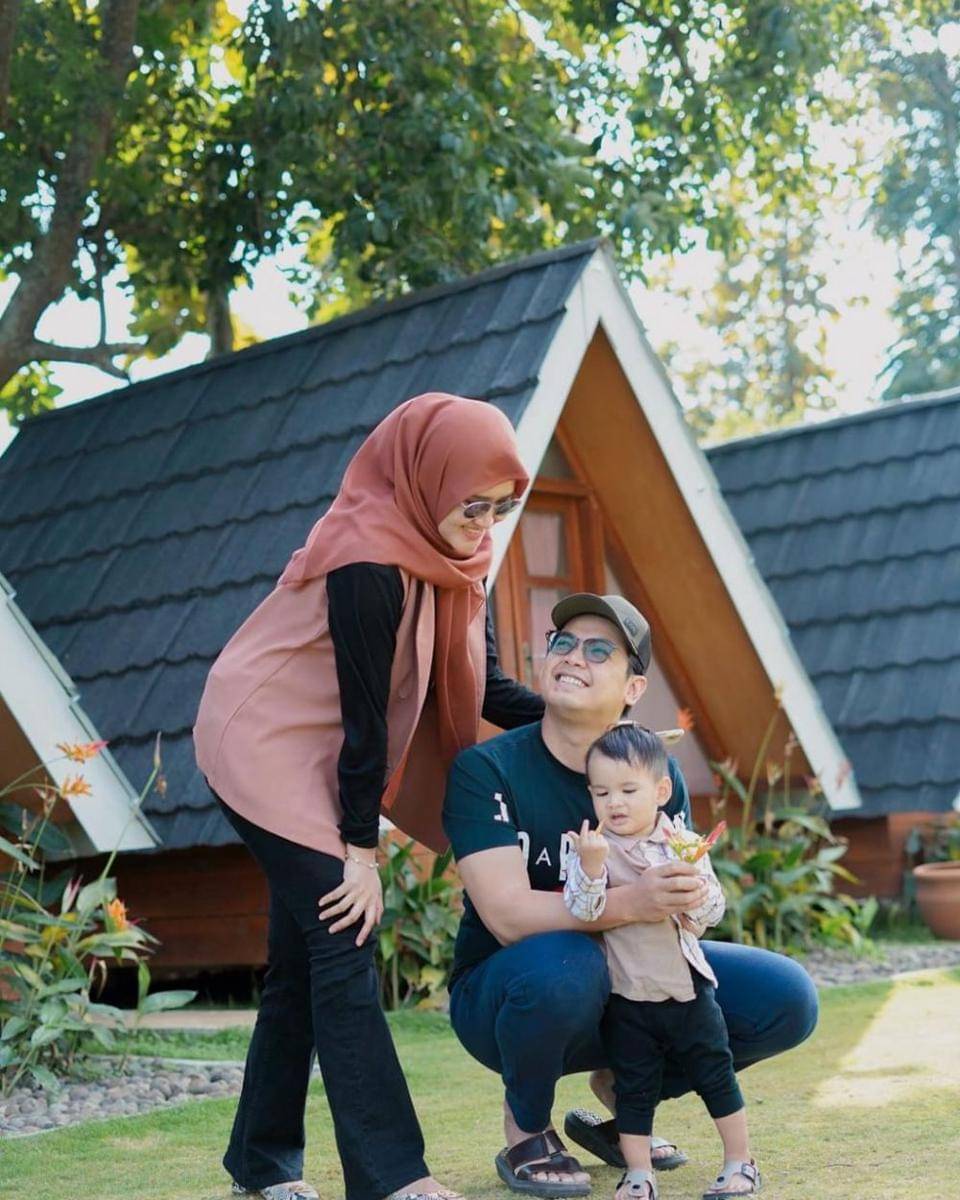 potret keluarga Tommy Kurniawan (instagram.com/lisyanurrahmii)