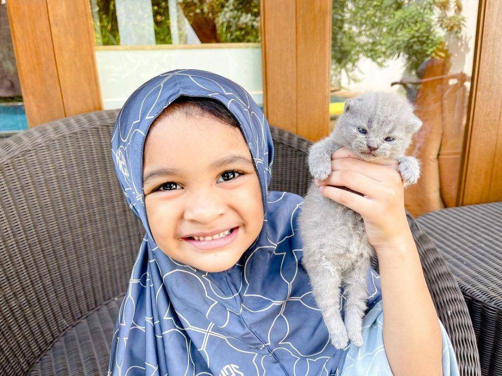 potret Hawa dan hewan peliharaan (instagram.com/shireensungkar)