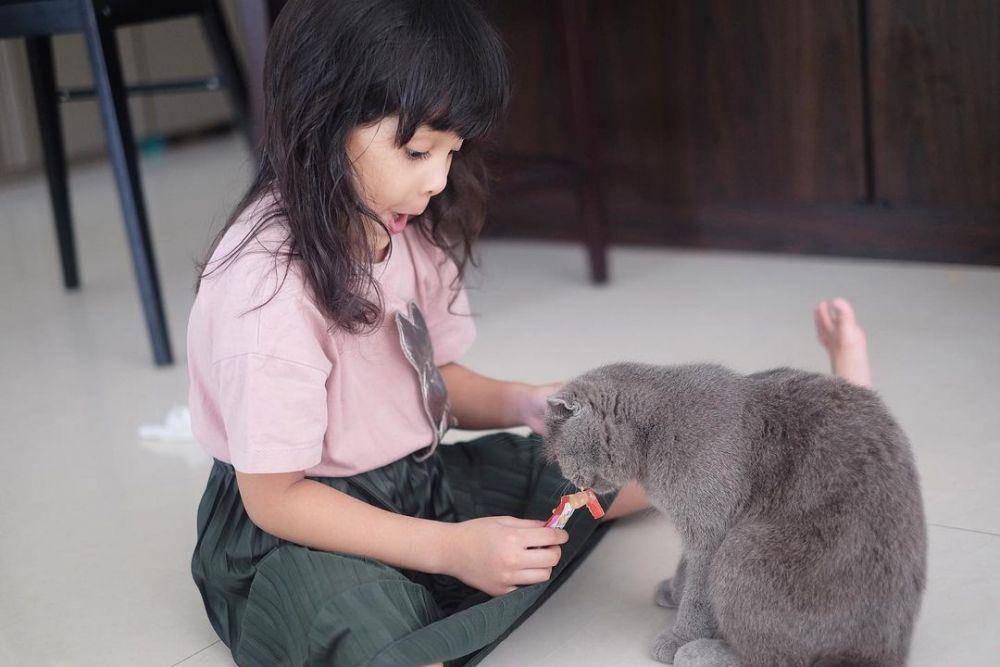 potret Hawa dan hewan peliharaan (instagram.com/shireensungkar)