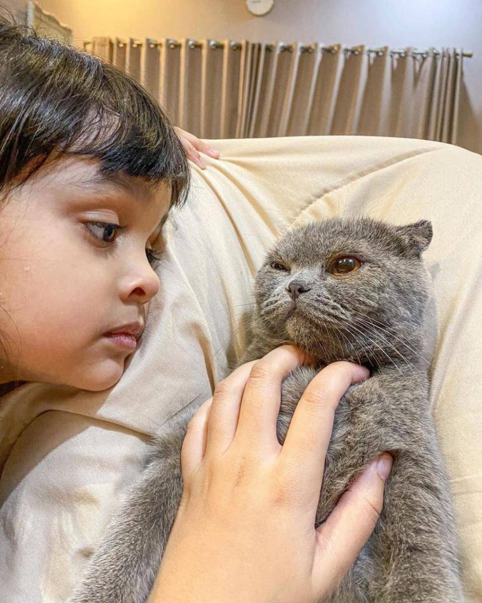 potret Hawa dan hewan peliharaan (instagram.com/shireensungkar)