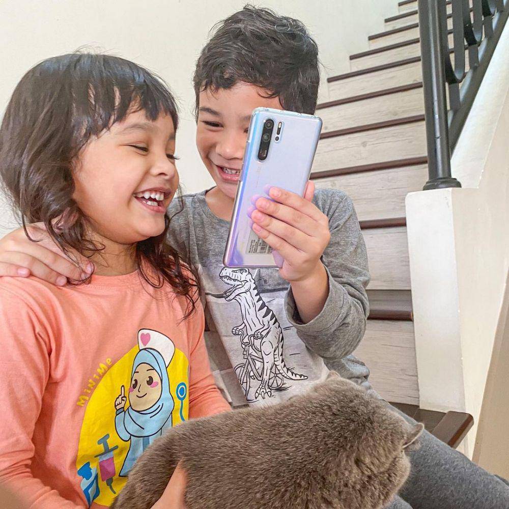 potret Hawa dan hewan peliharaan (instagram.com/shireensungkar)