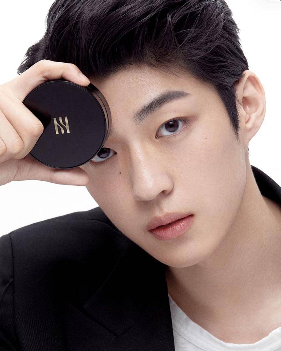 potret Baek Sung Chul (instagram.com/sunggchul)