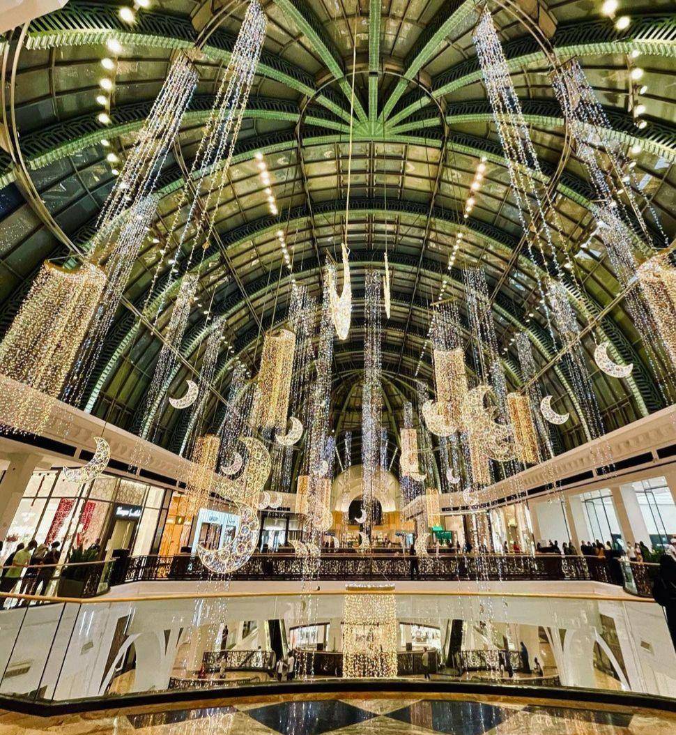 Mall of the Emirates (Instagram.com/iamdocgelo)