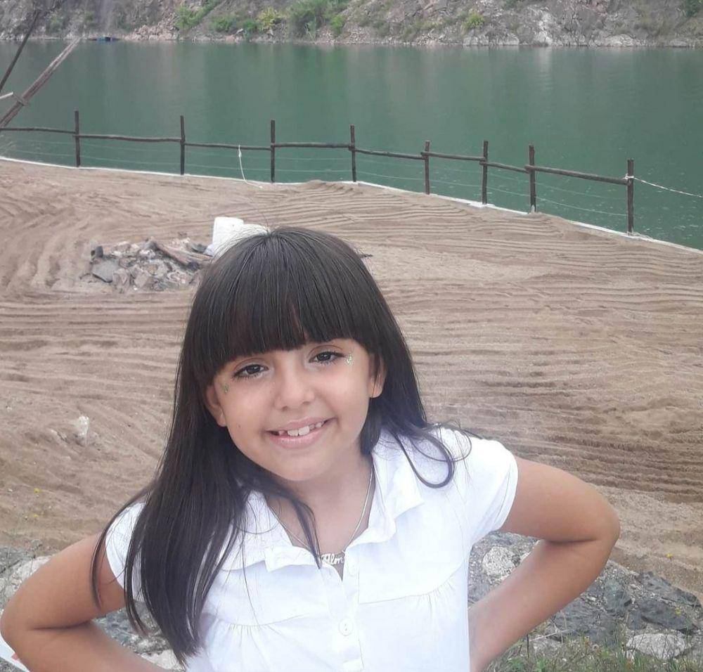 potret Alma Zarza (Instagram.com/almazarzaok)