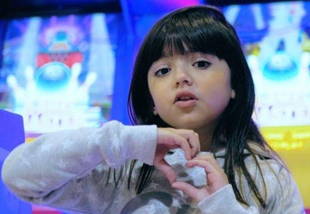 potret Alma Zarza (Instagram.com/almazarzaok)