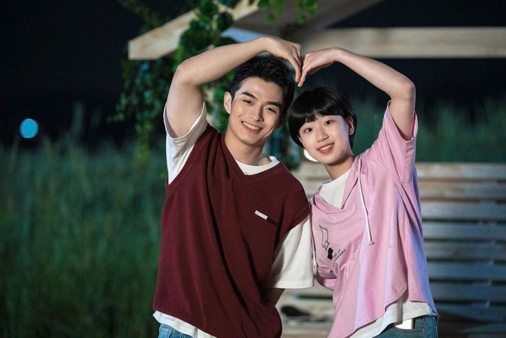 Gemas, 9 Potret Song Sang Yeon dan Lee Jae In di Drama Racket Boys
