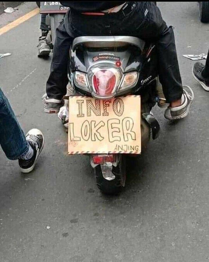 tulisan lucu belakang motor (instagram.com/ceritaojol)