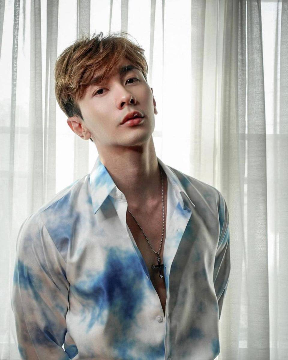 Nat Thewphaingan (Instagram.com/nat_thew)
