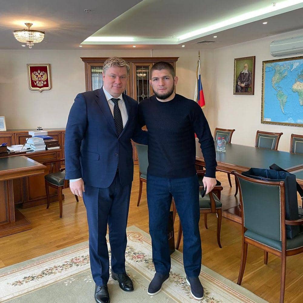 Khabib Nurmagomedov (instagram.com/khabib_nurmagomedov)