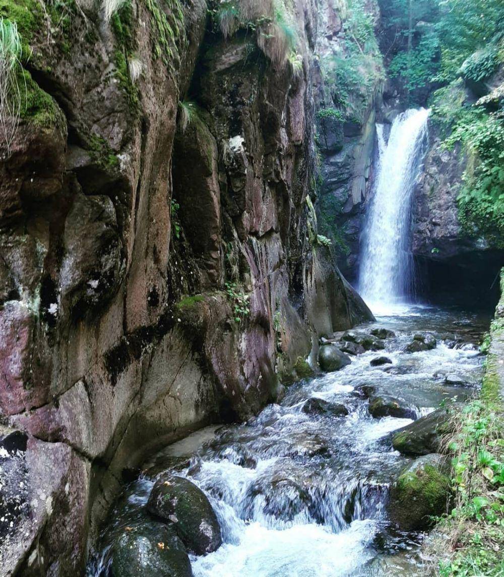 Air Terjun Kostenets (Instagram.com/ccilewandersineurope)