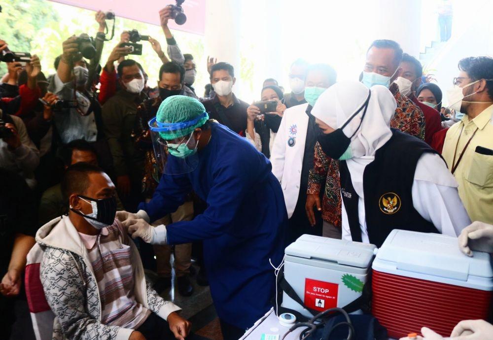 Semangat Disabilitas Ikuti Vaksinasi COVID-19 di UMM