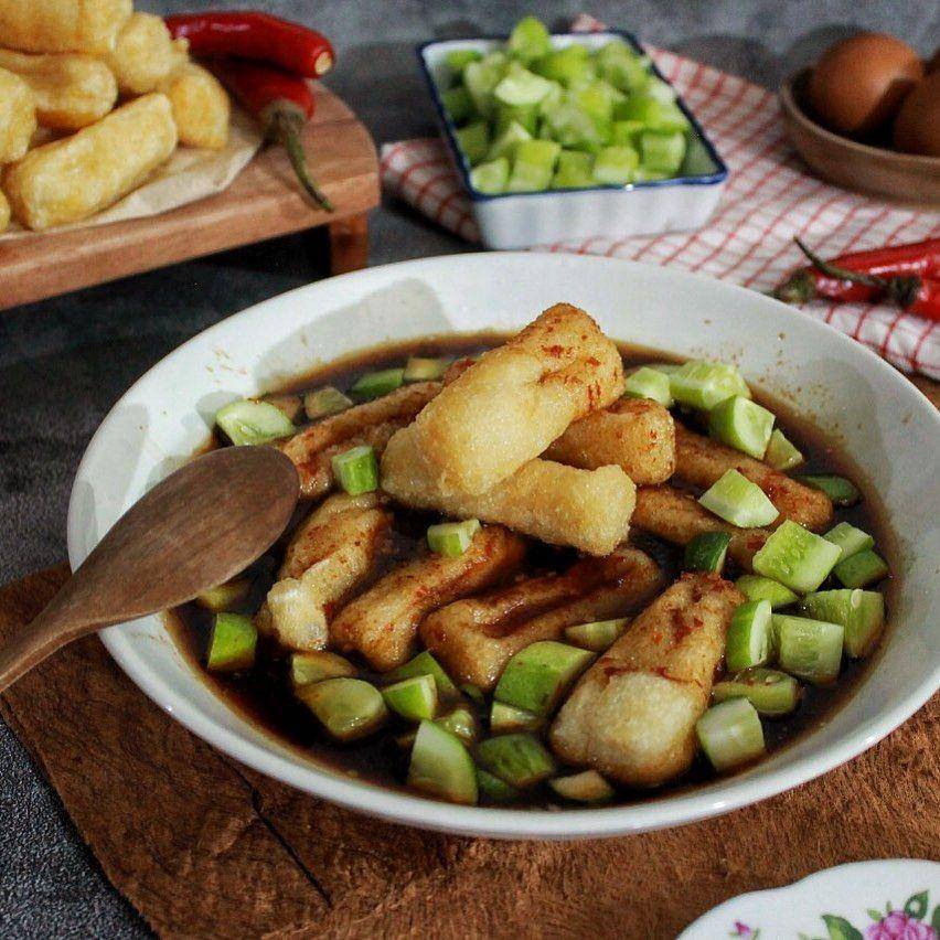Pempek dan cuko (instagram.com/ sienshien)