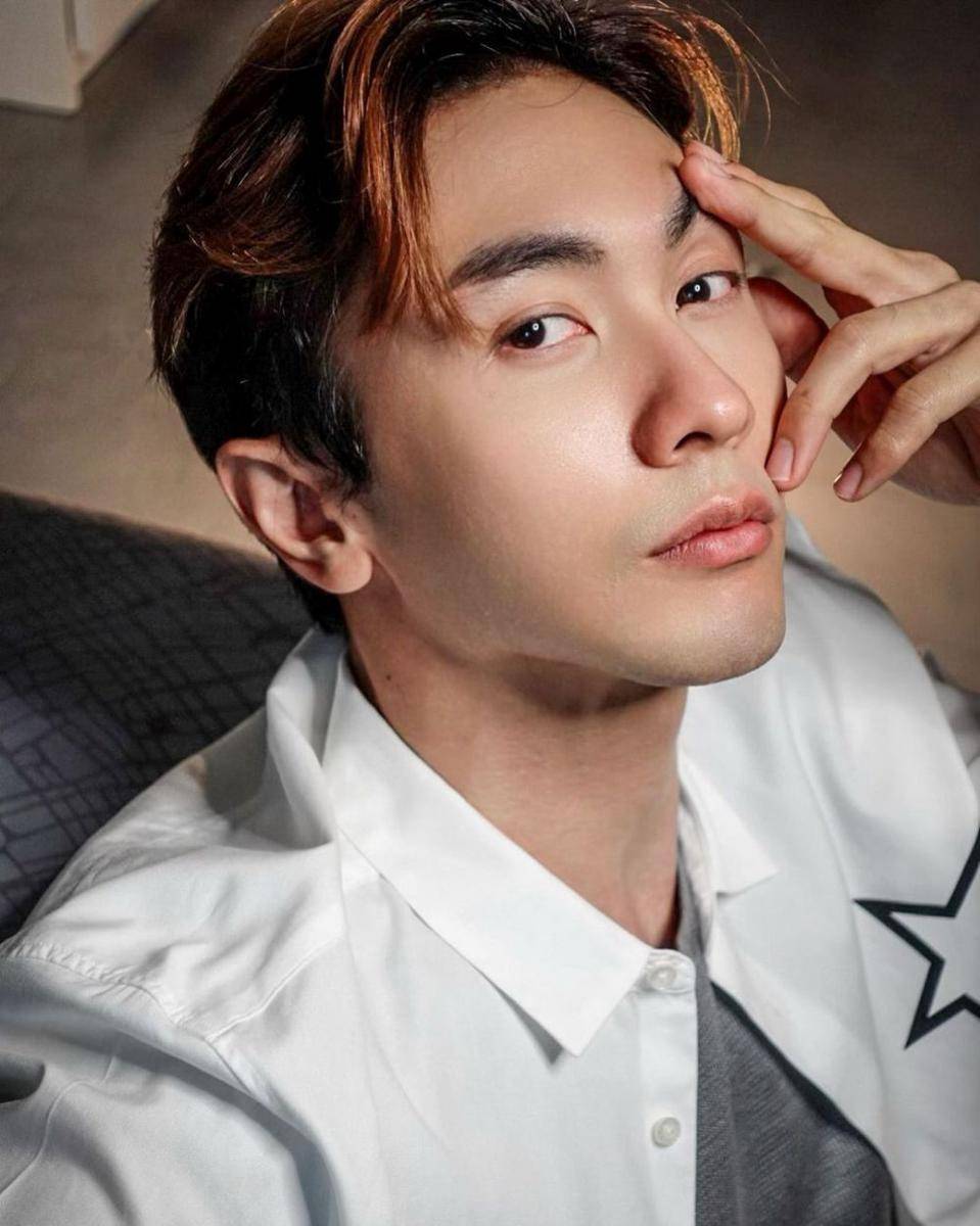 Nat Thewphaingan (Instagram.com/nat_thew)