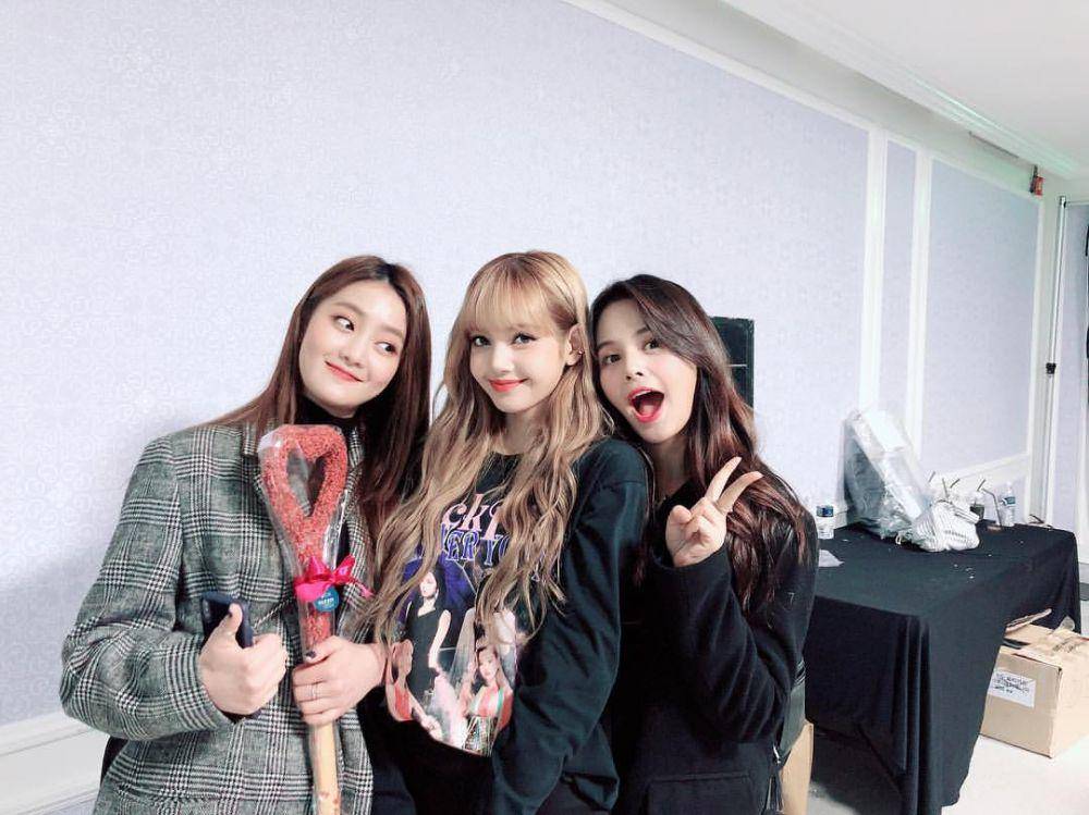 Lisa bersama Minnie (G)I-DLE dan Sorn CLC (instagram.com/cube_clc_official)
