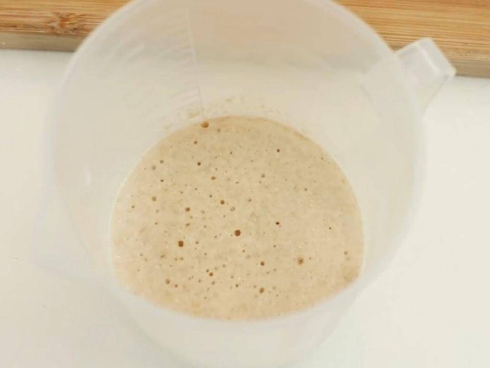Campuran ragi,, gula, dan susu (twitter.com/hermawan_devina)