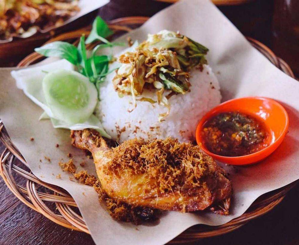 Ayam goreng Pak Roso (instagram.com/jogjafood)