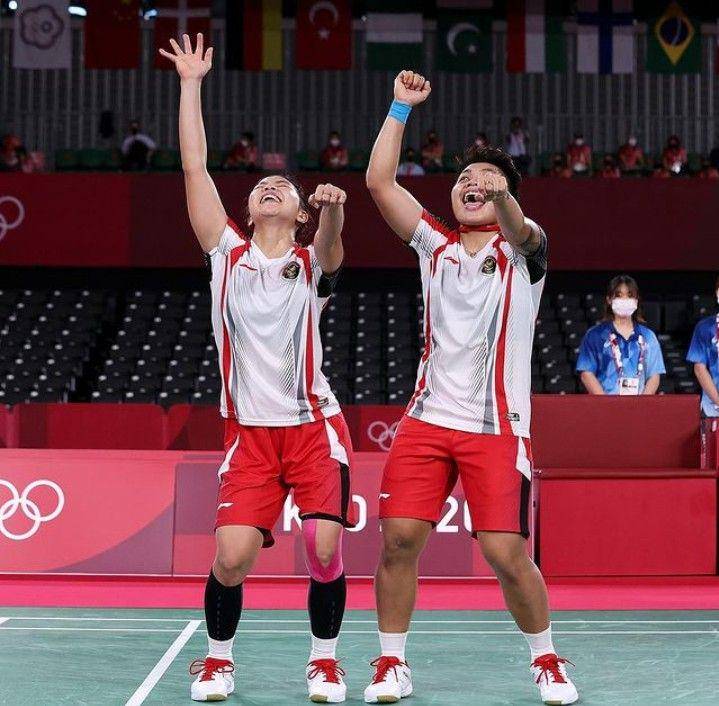 Greysia Polii dan Apriyani Rahayu (instagram.com/olympics)