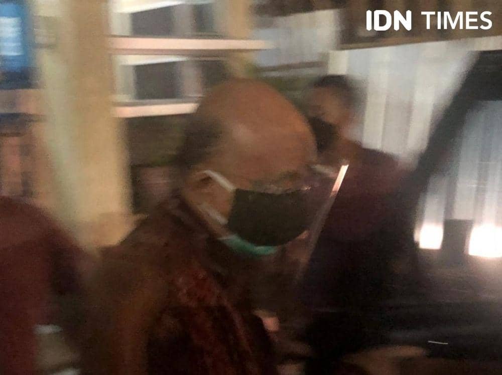 [UPDATE] Diperiksa 7 Jam, Dokter Keluarga Akidi Diizinkan Pulang