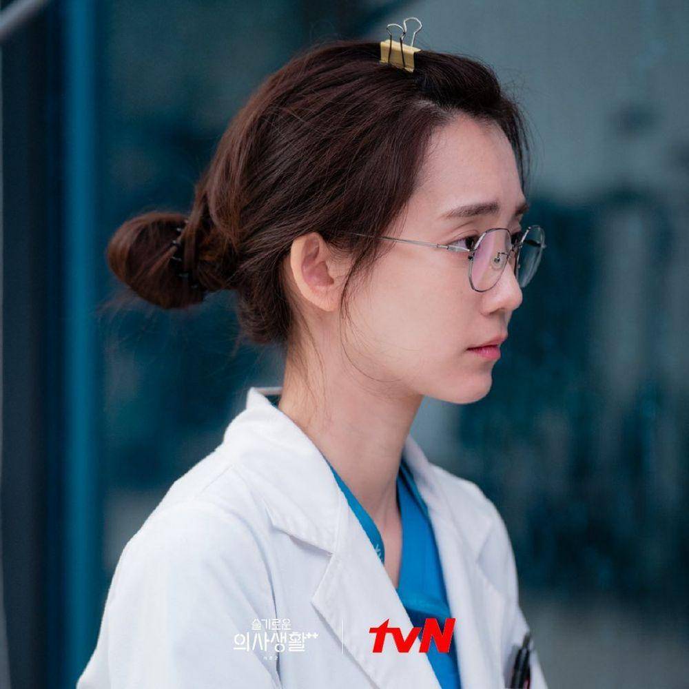 Shin Hyun Bin di Hospital Playlist 2 (instagram.com/hospitalplaylist_official)