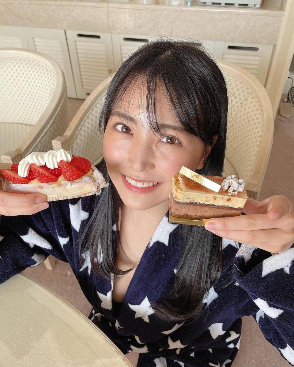 Shiroma Miru NMB48 (instagram.com/shiro36run/)