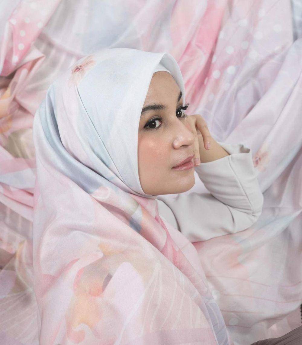 Shireen Sungkar (instagram.com/shireensungkar)