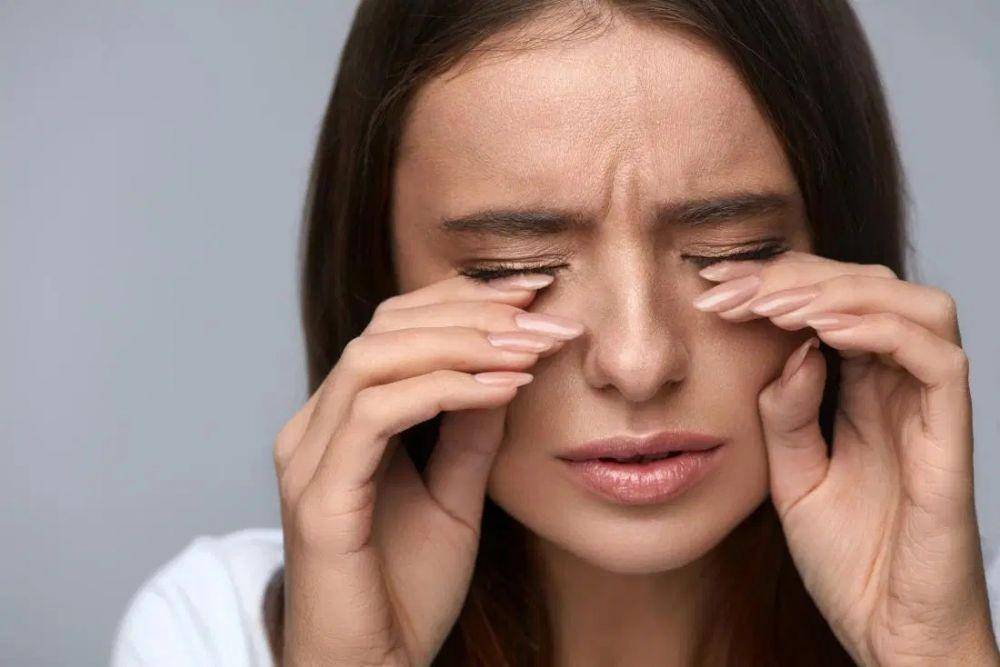 ilustrasi sakit mata (medicalnewstoday.com)