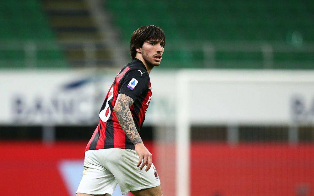 potret Sandro Tonali bersama AC Milan (rossoneriblog.com)