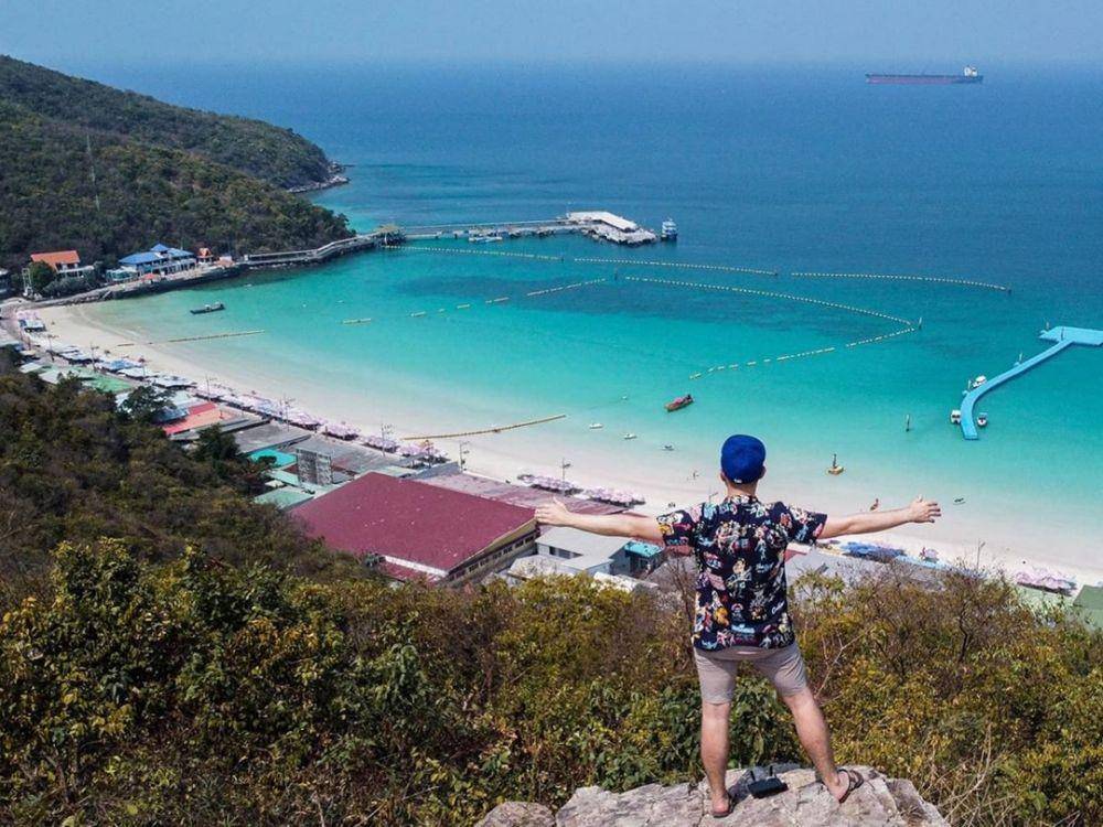 Pulau Koh Larn dari atas bukit (instagram.com/mikebe_wsn)