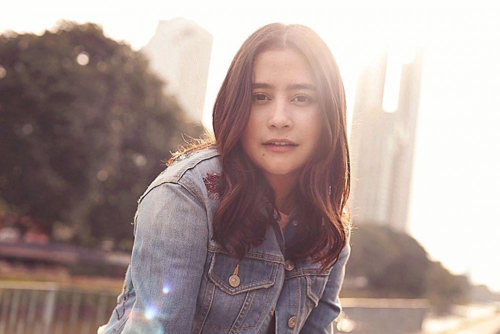 Trending! Ini 5 Web Series dan Sinetron Populer Prilly Latuconsina