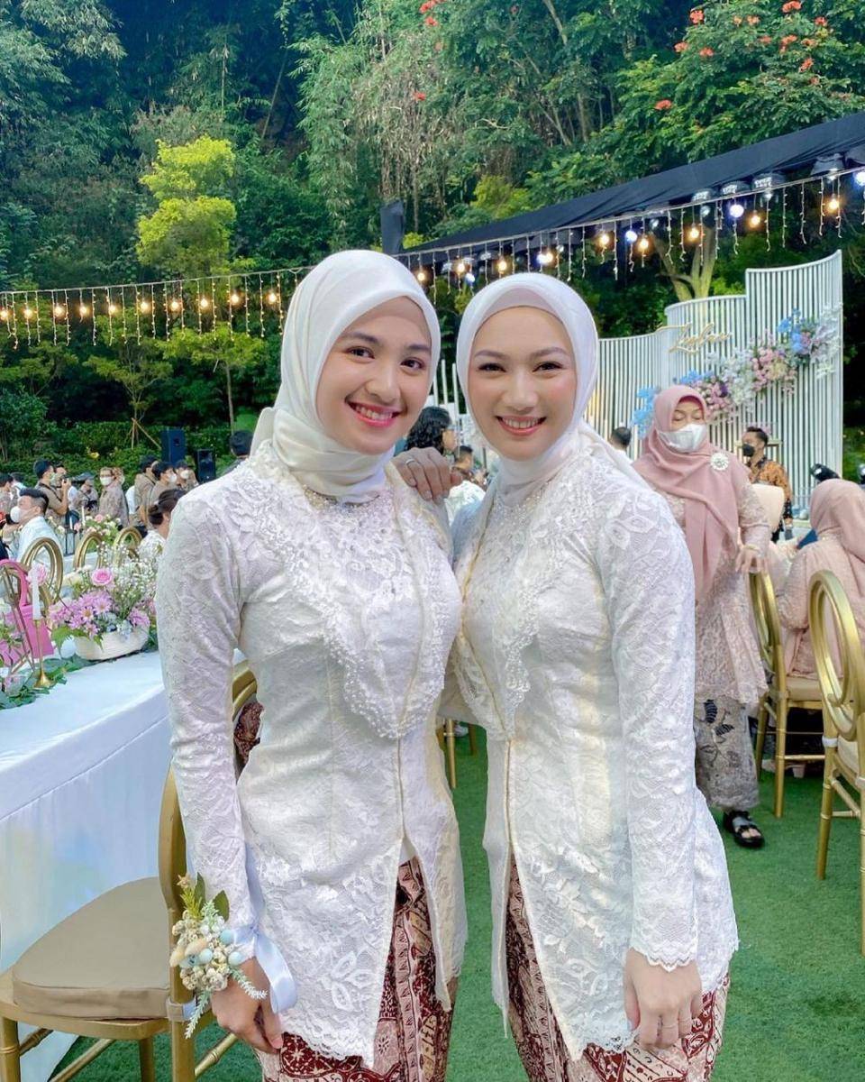 Melody Nurramdhani Laksani (instagram.com/melodylaksani92)