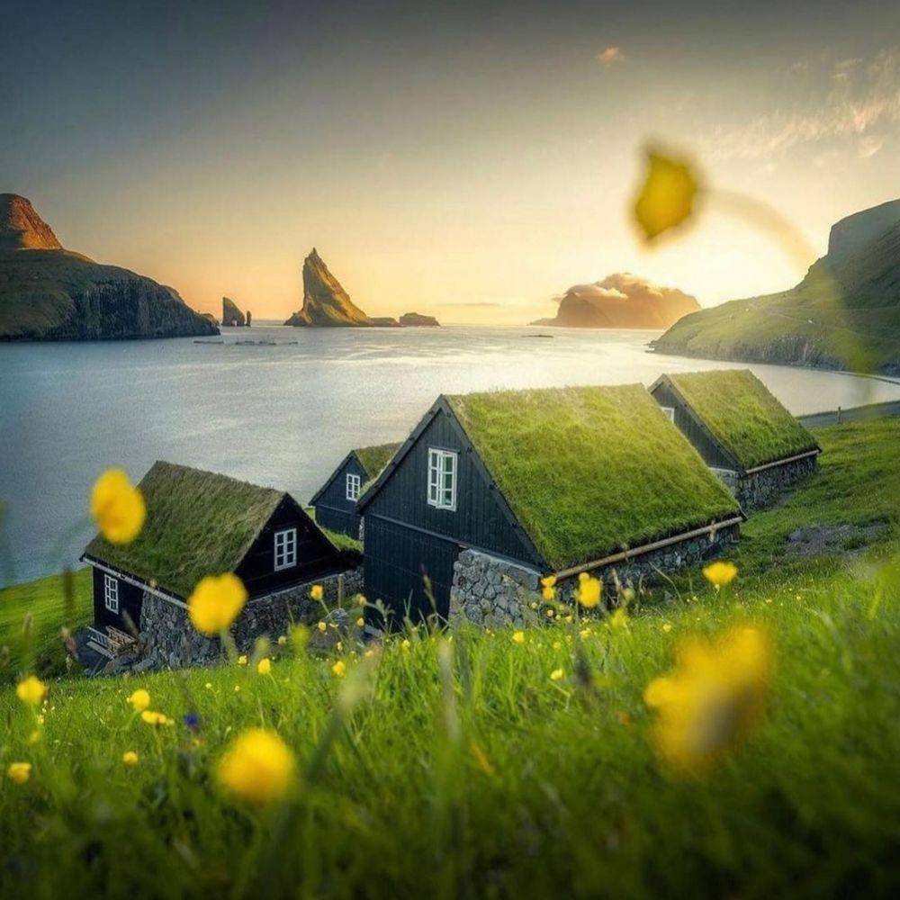 pesona Kepulauan Faroe (Instagram.com/luxuriouspinnacles)