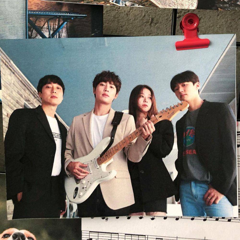 Kwon Hwa Woon (instagram.com/rnjs28)