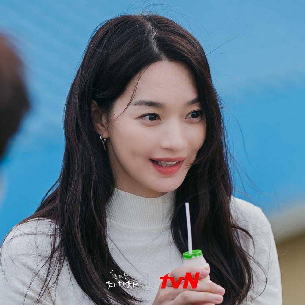 Cuplikan drama Hometown Cha Cha Cha (instagram.com/tvndrama.official)