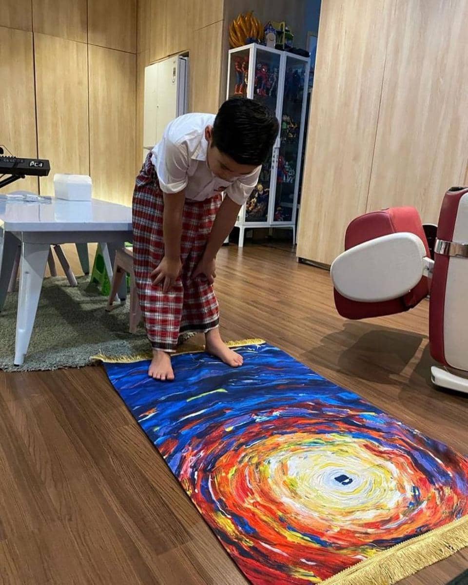 Rafathar (instagram.com/raffinagita1717)